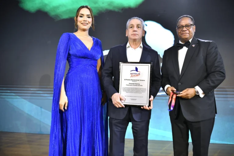 Fernando Hazoury recibe premio Empresario Turístico del Año por su trayectoria y aportes al desarrollo de Cap Cana